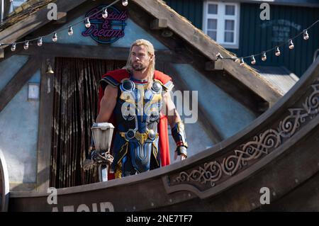 THOR: LOVE AND THUNDER (2022) CHRIS HEMSWORTH TAIKA WAITITI (DIR) WALT DISNEY STUDIOS MOTION PICTURES/MOVIESTORE COLLECTION Foto Stock