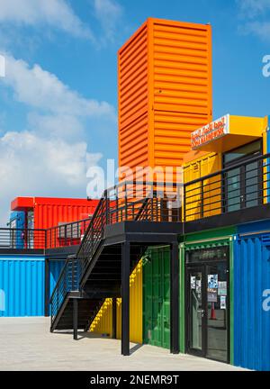 Doha Containers Yard, Box Park, Old Doha Port, Qatar Foto Stock