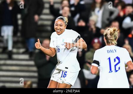 Milton Keynes, Regno Unito. 16th Feb, 2023. Milton Keynes, Inghilterra, 16th 2023 febbraio: Lauren James (16 Inghilterra) festeggia il suo obiettivo Inghilterra 4th durante la partita di calcio della Arnold Clark Cup tra Inghilterra e Repubblica di Corea allo Stadio MK Stadium di Milton Keynes, Inghilterra. (Kevin Hodgson /SPP) Credit: SPP Sport Press Photo. /Alamy Live News Foto Stock