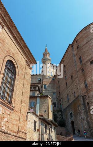 Urbino, Italia. Bellissimo scorcio di Urbino, capitale medievale della città italiana della reinassance Foto Stock