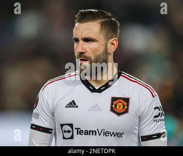 Luke Shaw #23 del Manchester United durante il turno di Knockout della UEFA Europa League Play-offs Barcellona vs Manchester United a Spotify Camp Nou, Barcellona, Spagna, 16th febbraio 2023 (Foto di Mark Cosgrove/News Images) Foto Stock