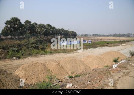 Si sta ampliando l'autostrada asiatica 45 vicino alla zona di controversia di Tata Nano a Singur, Hooghly, Bengala Occidentale, India. Foto Stock