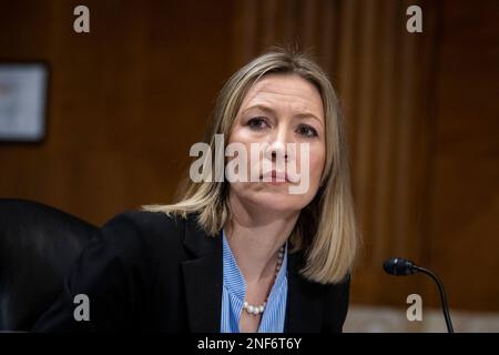 La dott.ssa Anna Mikulska, Fellow in Energy Studies Baker Institute for Public Policy, Rice University, appare davanti a un'audizione del Senato su energia e risorse naturali per esaminare l'impatto della guerra della Federazione russa in Ucraina sulla sicurezza energetica europea e globale un anno dopo l'invasione, Nel Dirksen Senate Office Building a Washington, DC, USA, giovedì 16 febbraio, 2023. Foto di Rod Lamkey/CNP/ABACAPRESS.COM Foto Stock