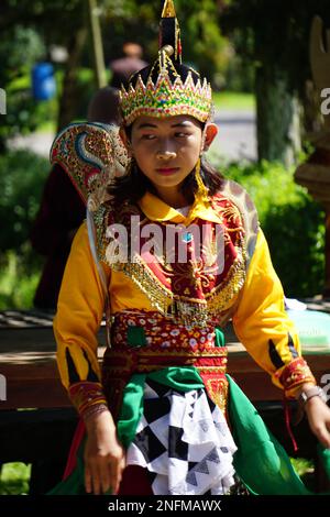 Indonesiano eseguire la danza jaranan pegon Foto Stock