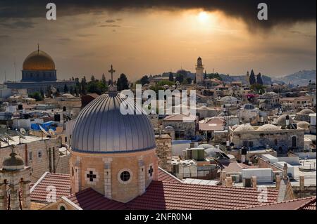 Gerusalemme in Israele. Tramonto spettacolare sulla città vecchia Foto Stock