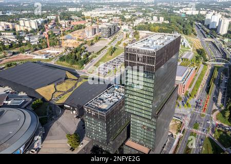 Edificio degli uffici KTW e Centro Congressi Internazionale nella città di Katowice, nella regione della Slesia in Polonia Foto Stock