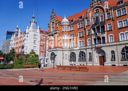 Esterno del Museo Slesiano nella città di Katowice, nella regione della Slesia in Polonia, vista da Piazza dei difensori Foto Stock