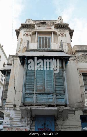 Architettura di epoca coloniale a Tunisi Foto Stock