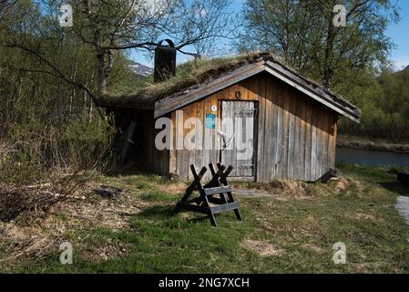 Ventebuhytta è un rifugio gestito dal DNT a Dividalen nel Parco Nazionale di Øvre Dividal, comune di Målselv, nella provincia di Troms, in Norvegia. Foto Stock