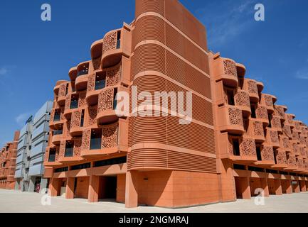 Case, progetto di sviluppo urbano di Masdar City, prima eco-città senza emissioni, Emirato di Abu Dhabi, Emirati Arabi Uniti Foto Stock