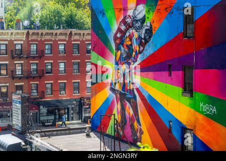 New York. Manhattan. Graffiti di Kobra visto dalla High Line Foto Stock