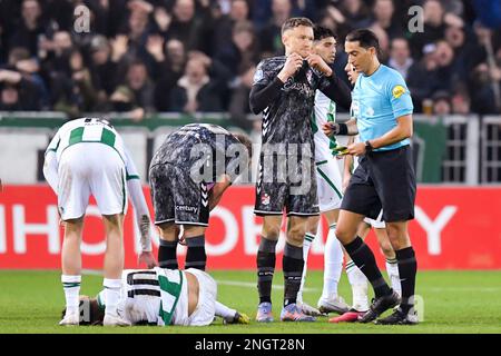 18-02-2023: Sport: Groningen contro Emmen GRONINGEN, PAESI BASSI - 18 FEBBRAIO: Deleho Irandust (FC Groningen) durante la partita Eredivie FC Groningen An Foto Stock