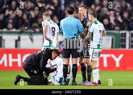 18-02-2023: Sport: Groningen contro Emmen GRONINGEN, PAESI BASSI - 18 FEBBRAIO: Deleho Irandust (FC Groningen) durante la partita Eredivie FC Groningen An Foto Stock