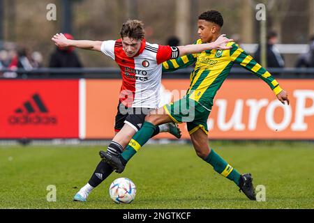 Rotterdam - Thijs Kraaijeveld durante la partita tra Feyenoord O17 e ADO O17 a Nieuw Varkenoord il 18 febbraio 2023 a Rotterdam, Paesi Bassi. (Foto Box to Box/Tobias Kleuver) Foto Stock