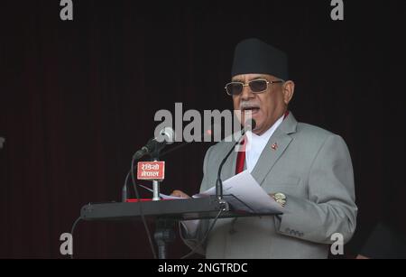 Kathmandu, Bagmati, Nepal. 19th Feb, 2023. Il primo ministro del Nepal, Pushpa Kamal Dahal, si è rivolto alla celebrazione della Giornata Nazionale della democrazia a Tundikhel, a Kathmandu, in Nepal, il 19 febbraio 2023. La 73rd Giornata Nazionale della democrazia in Nepal è stata celebrata domenica con vari programmi per commemorare il giorno in cui la nazione ha ottenuto la libertà dal regime di Rana. (Credit Image: © Sunil Sharma/ZUMA Press Wire) SOLO PER USO EDITORIALE! Non per USO commerciale! Credit: ZUMA Press, Inc./Alamy Live News Foto Stock