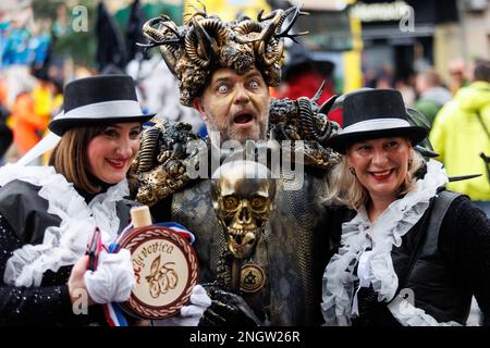 Rijeka, Croazia. 19th Feb, 2023. I Rivenditori partecipano alla tradizionale processione del carnevale a Rijeka, Croazia, il 19 febbraio 2023. Photo: Nel Pavletic/PIXSELL Credit: Pixsell/Alamy Live News Foto Stock