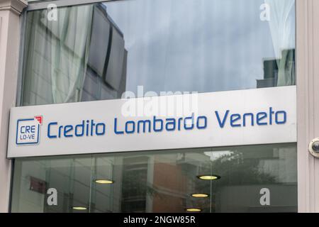 Bergamo, Italia - 30 settembre 2022: Logo del credito Lombardo Veneto. Foto Stock