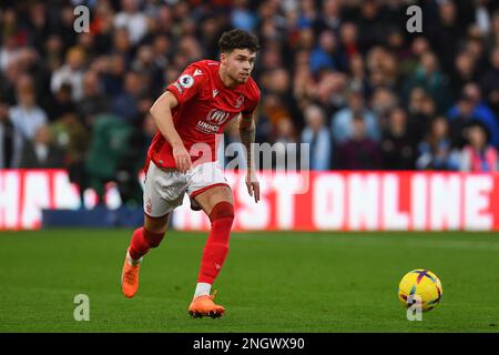 Neco Williams della Foresta di Nottingham in azione durante la partita della Premier League tra la Foresta di Nottingham e Manchester City al City Ground, Nottingham, sabato 18th febbraio 2023. (Foto: Jon Hobley | MI News) Foto Stock