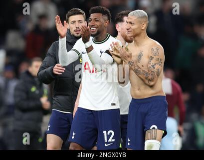 Londra, Regno Unito. 19th Feb, 2023. Emerson Royal di Tottenham celebra la vittoria durante la partita della Premier League al Tottenham Hotspur Stadium, Londra. Il credito dell'immagine dovrebbe essere: Paul Terry/Sportimage Credit: Sportimage/Alamy Live News Foto Stock