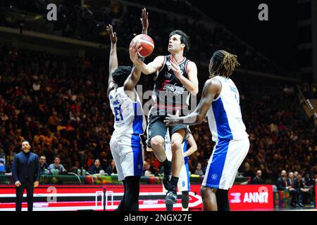 Torino, Italia. 19th Feb, 2023. VIRTUS SEGAFREDO BOLOGNA vs. GERANI BASKETBRESCIA, nella foto Milos Teodosic (VIRTUS SEGAFREDO BOLOGNA) Editoriale solo uso Credit: Independent Photo Agency/Alamy Live News Foto Stock