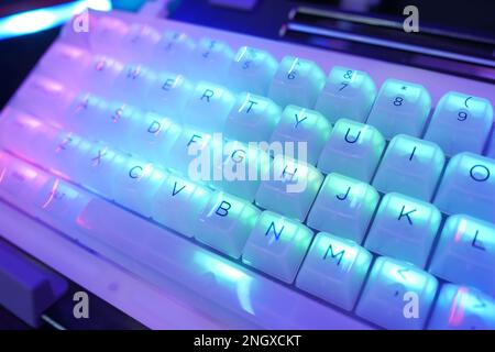 La retroilluminazione RBG per la tastiera del computer portatile Foto Stock