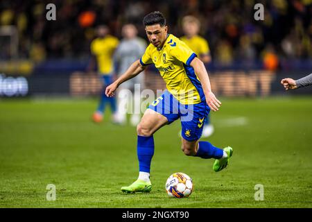 Broendby, Danimarca. 19th Feb, 2023. Blas Riveros (15) di Broendby SE visto durante la partita Superliga del 3F tra Broendby IF e AC Horsens al Brondby Stadium. (Photo Credit: Gonzales Photo/Alamy Live News Foto Stock