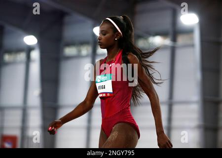 Belgrado, Serbia, 15 febbraio 2023. Evelise Veiga del Portogallo compete nel salto lungo delle Donne durante il Belgrade Athletics Indoor Meeting 2023 presso la Sala Atletica di Banjica a Belgrado, Serbia. Febbraio 15, 2023. Credito: Nikola Krstic/Alamy Foto Stock