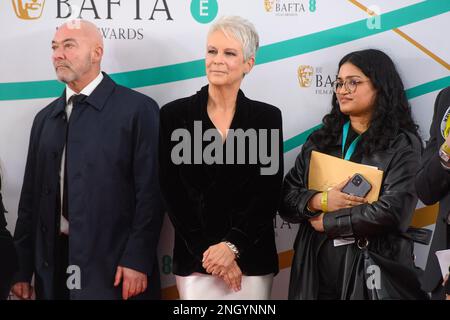 Londra, Regno Unito. 19 febbraio 2023. Jamie Lee Curtis partecipa ai British Academy Film Awards 76th che si tengono presso il Royal Festival Hall del Southbank Centre a Londra. Data immagine: Domenica 19 febbraio 2023. Il credito fotografico dovrebbe essere: Matt Crossick/Empics/Alamy Live News Foto Stock