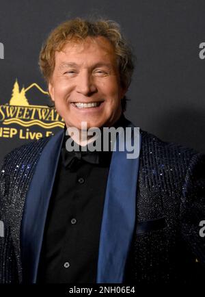 Los Angeles, California, USA 18th febbraio 2023 il presidente dell'ADG Nelson Coates partecipa al 27th° premio annuale Art Directors Guild Awards all'InterContinental Los Angeles Downtown il 18 febbraio 2023 a Los Angeles, California, USA. Foto di Barry King/Alamy Stock Photo Foto Stock