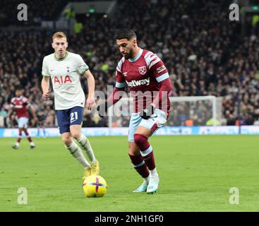 Benrahma ha detto il West Ham United durante la partita di calcio della Premier League inglese tra Tottenham Hotspur e il West Ham United a Tottenham Hotspur Stad Foto Stock