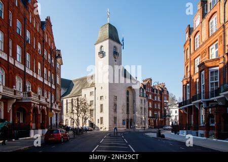 La chiesa di St Columba è una delle due congregazioni londinesi della chiesa di Scozia. Foto Stock