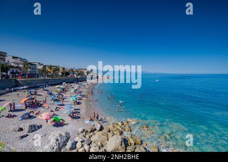 Spiaggia di Capo d'Orlando, Sicilia Foto Stock