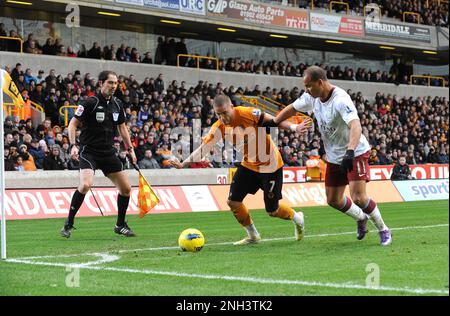 Michael Kightly di Wolverhampton Wanderers e Gabriel Agbonlahor di Aston Villa Barclays Premier League - Wolverhampton Wanderers / Aston Villa 21/01/2012 Foto Stock