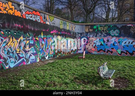 Trellick Tower sulla Cheltenham Estate Foto Stock