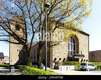 Marien-Quartier, ex chiesa parrocchiale cattolica di San Marys Assuntion, oggi complesso residenziale per anziani, Gescher, Muensterland, Nord Foto Stock