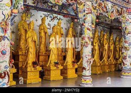 Da Lat, Vietnam - 10 Febbraio 2023: Linh Phuoc Pagoda o VE Chai Pagoda Foto Stock
