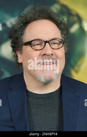 Il regista Jon Favreau, promuove la terza stagione della serie Disney+ originale, Star Wars: Il Mandaloriano al Ritz Carlton Hotel di Madrid. (Foto di Atilano Garcia / SOPA Images/Sipa USA) Foto Stock