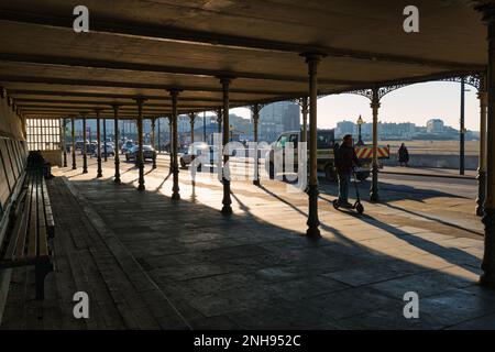 Rifugio vittoriano su Marine Drive a Margate, kent Foto Stock