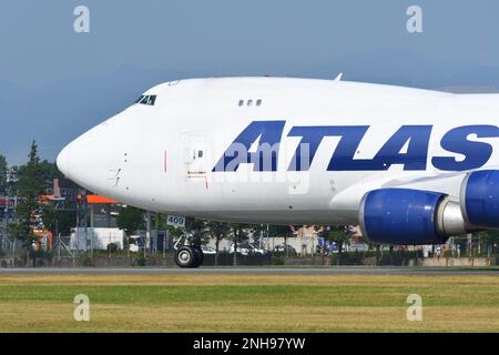 Tokyo, Giappone - 22 luglio 2018: Atlante Air Boeing B747-400F (N409MC). Foto Stock