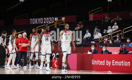 7 AGOSTO 2021: Khris Middleton degli Stati Uniti nella finale di pallacanestro maschile tra Stati Uniti e Francia ai Giochi Olimpici di Tokyo 2020 (Foto di Mickael Chavet/RX) Foto Stock