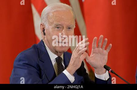 Varsavia, Polonia. 21st Feb, 2023. Il Presidente DEGLI STATI UNITI Joe Biden incontra il Presidente polacco Andrzej Duda (non visto) al Palazzo Presidenziale di Varsavia il 21 febbraio 2023. Foto del Presidente polacco Ufficio Stampa/UPI Credit: UPI/Alamy Live News Foto Stock