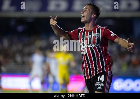 Sorocaba, Brasile. 21st Feb, 2023. SP - Sorocaba - 02/21/2023 - PAULISTA 2023, SAO BENTO X SAO PAULO - Galoppo giocatore di Sao Paulo celebra il suo gol durante una partita contro Sao Bento allo stadio Walter Ribeiro per il campionato Paulista 2023. Foto: Diogo Reis/AGIF/Sipa USA Credit: Sipa USA/Alamy Live News Foto Stock