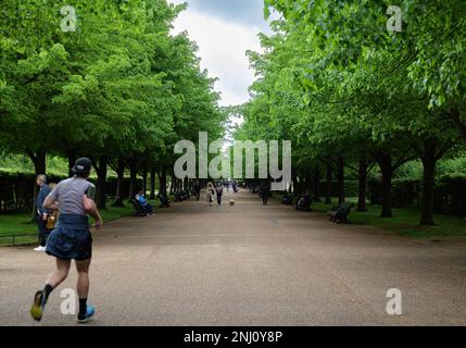 Londra - 05 07 2022: Ingresso ai giardini del Regent's Park Foto Stock