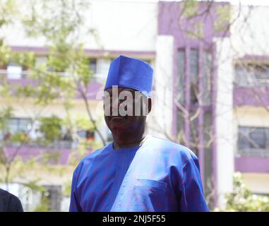 Nairobi, Kenya. 22nd Feb, 2023. Azimio la Umoja leader del partito Raila Odinga visto durante il raduno di preghiera nazionale Azimio al Giardino Jevanjee. L'ex primo ministro ha affermato che condurrà azioni di massa in 14 giorni se le loro richieste, tra cui la riduzione del costo della vita, non vengono soddisfatte dal governo del presidente William Ruto. Credit: SOPA Images Limited/Alamy Live News Foto Stock