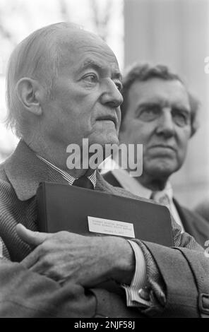 L'ex VP Hubert Humphrey e il Sen. Edmund Muskie alla Jimmy carter's Pond House di Plains, Georgia. Foto Stock