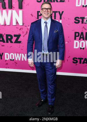 Westwood, Stati Uniti. 22nd Feb, 2023. WESTWOOD, LOS ANGELES, CALIFORNIA, USA - 22 FEBBRAIO: Rob Thomas arriva al Los Angeles Premiere della stagione 3 "Party Down" di STARZ, che si tiene al Regency Bruin Theatre il 22 febbraio 2023 a Westwood, Los Angeles, California, Stati Uniti. (Foto di Xavier Collin/Image Press Agency) Credit: Image Press Agency/Alamy Live News Foto Stock