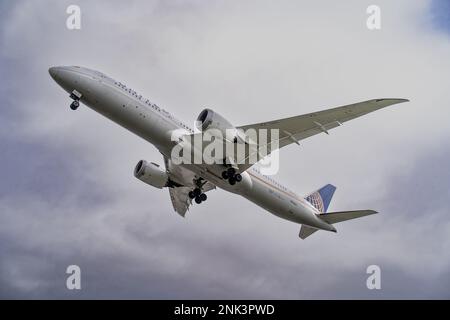 Heathrow, Londra - Febbraio 20th 2023: United Boeing 787 Landing Londra Heathrow Foto Stock