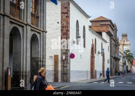Iglesia de las catalinas e Palacio de Nava, in plaza del Adelantado, San Cristobal de la Laguna, Tenerife, spagna Foto Stock