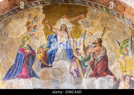 Risurrezione di Cristo mosaico, Basilica di San Marco, Venezia, Italia Foto Stock