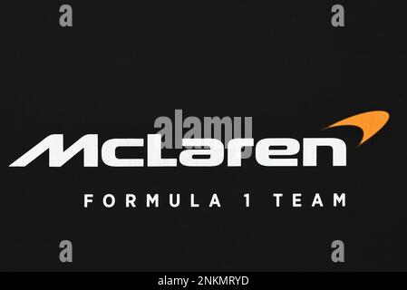 Sakhir, Bahrein, 24.02.2023. Logo McLaren. 24.02.2023. Test di Formula 1, Sakhir, Bahrein, giorno due. Il credito fotografico dovrebbe essere: XPB/immagini dell'Associazione Stampa. Credit: XPB Images Ltd/Alamy Live News Foto Stock